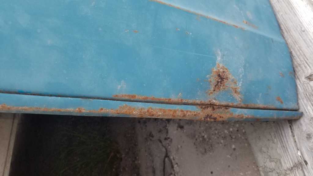 1970 Dodge Challenger Hood with Scoops (OEM-Used)r