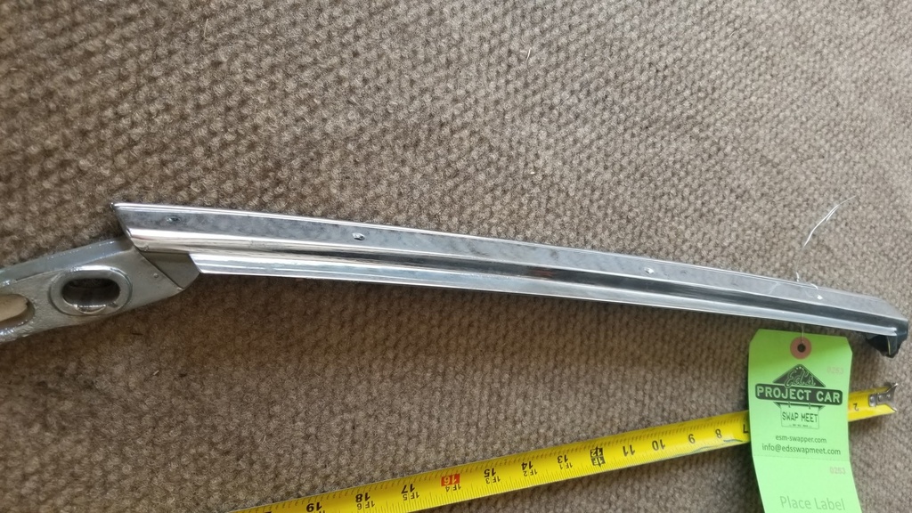 1969 CHARGER DOOR VENT WINDOW BRACKET - MOPAR RH 2811340 95499